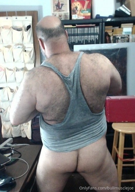 bullmusclejoe アートポルノスター 写真