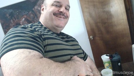 コスプレ フェムボーイ オンリーファンズ 無料 写真