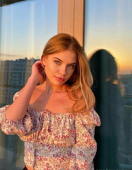 eva vv ヌードモデル 写真