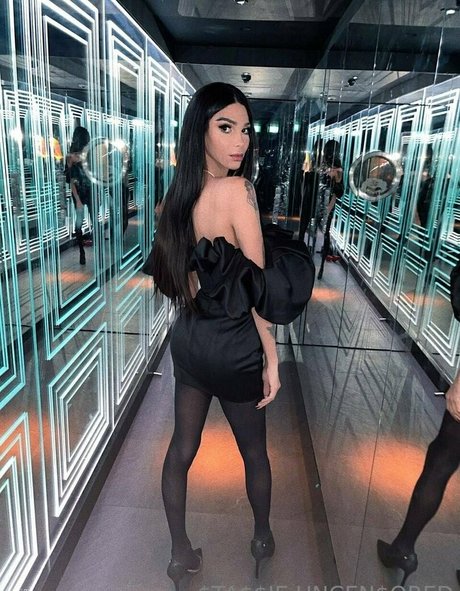 stassieuncensored 美しい女優 アーカイブ