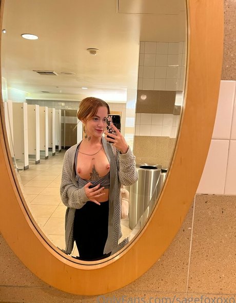 sagefoxoxo 美しい女優 画像