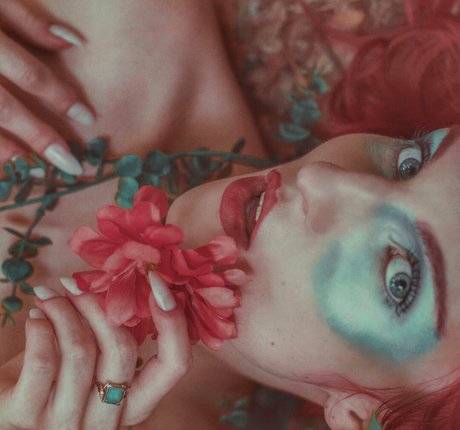 bellafuryfree ポルノスター 写真