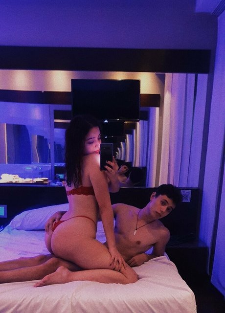 張りのあるおっぱいOnlyFans ポルノグラフィック ギャラリー