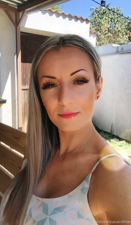 monicasaintxxx 高品質モデル ギャラリー