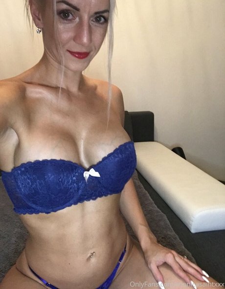 monicasaintxxx 裸モデル アーカイブ