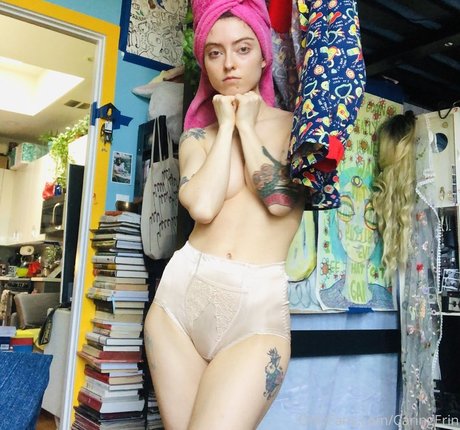 Caring Erin セックスポルノスター アーカイブ