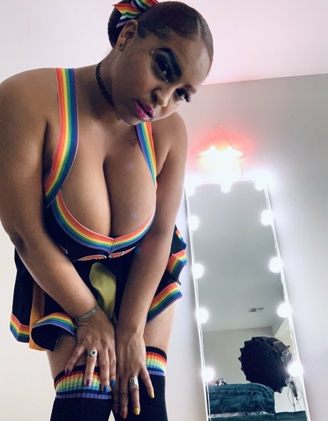 uofgaia 独占スター 写真