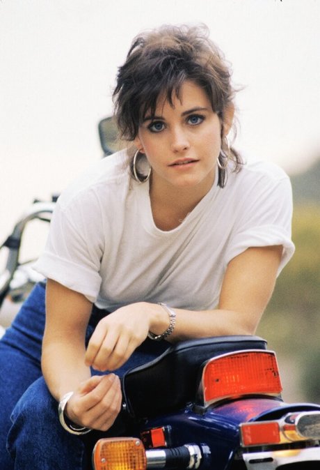 Courtney Cox ポルノスター パーフェクト 写真