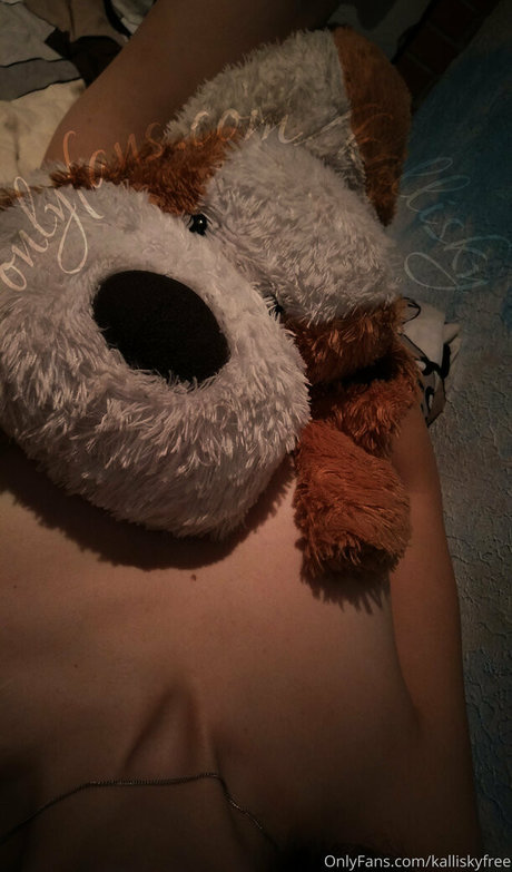 フラットオンリーファン 無料ヌード 画像