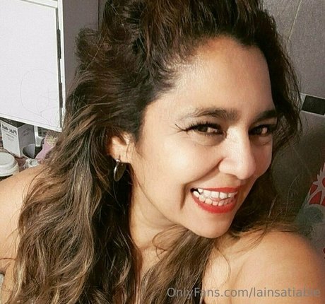 lainsatiable アートモデル 写真