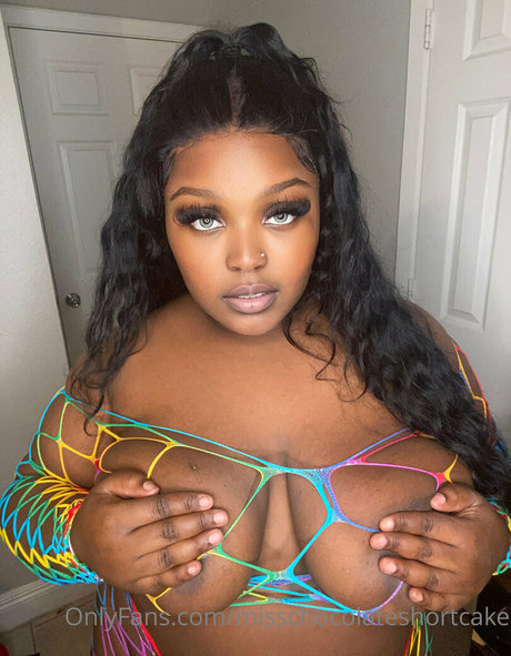 美しいベイビーOnlyFans HD 写真