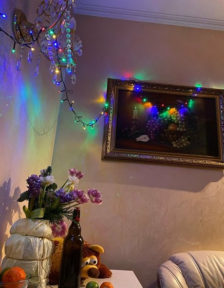 ブルネットの看護師OnlyFans セクシー裸 写真