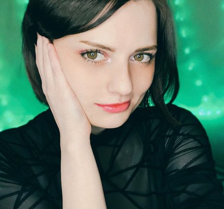 bitesizedru 裸モデル 画像