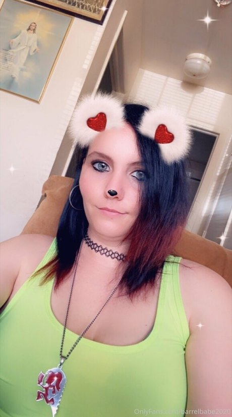 barrelbabe2020 美しい女優 写真