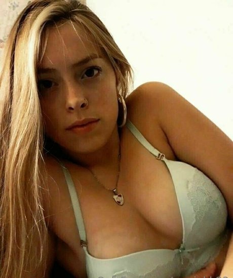 アジアンタトゥー OnlyFans ホットポルノ 写真