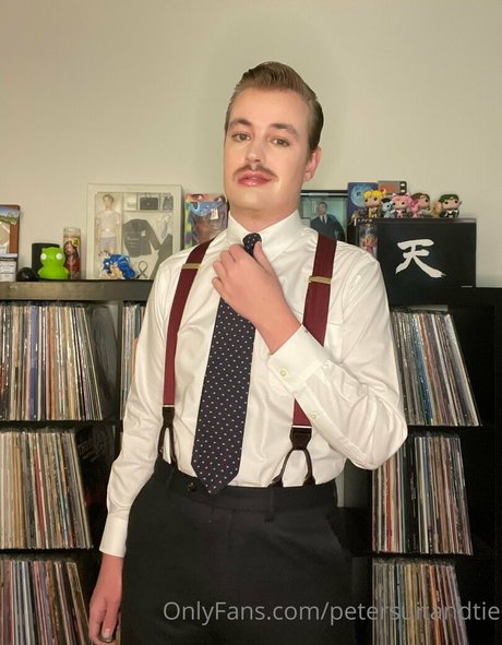 petersuitandtie ヌードモデル アーカイブ