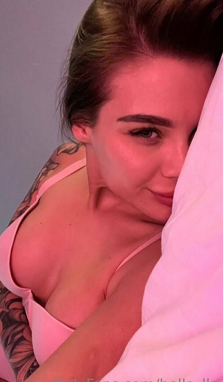 bella lla ポルノスター 高品質 写真