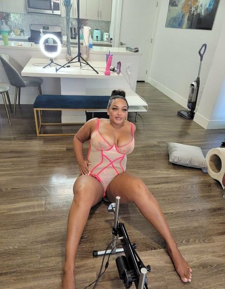 yettajobrown セクシーなポルノスター 画像