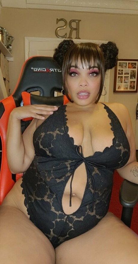 yettajobrown トップモデル 写真