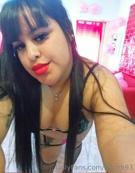 bitchh93 ポルノ女優 画像