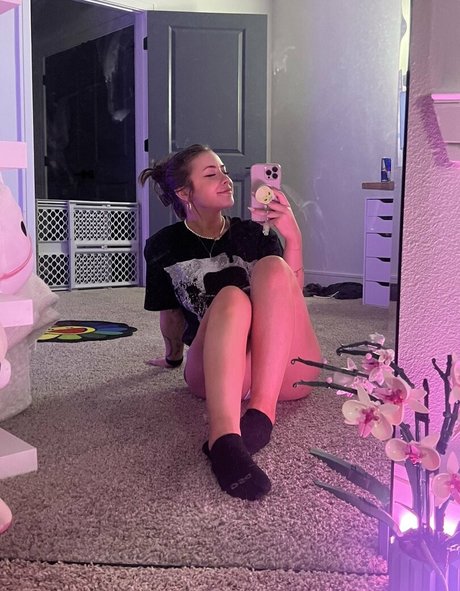 GXR Shorty ヌードスター 画像