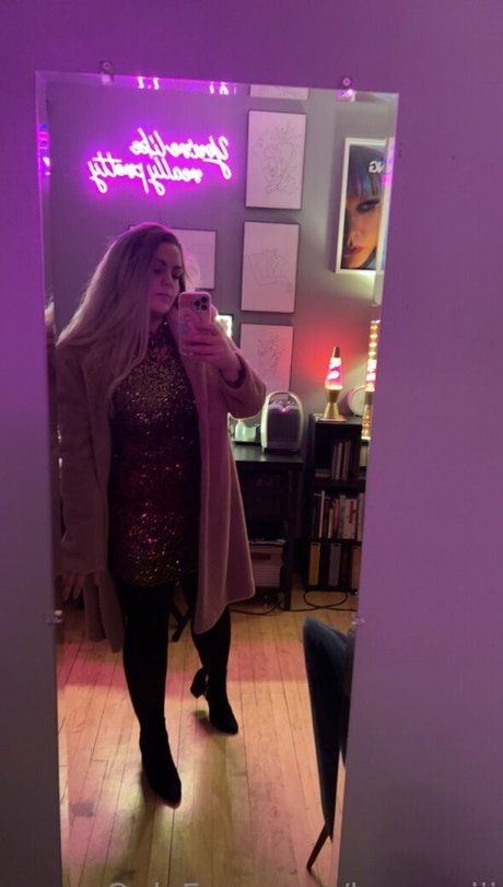 kmm xiii ポルノ女優 写真