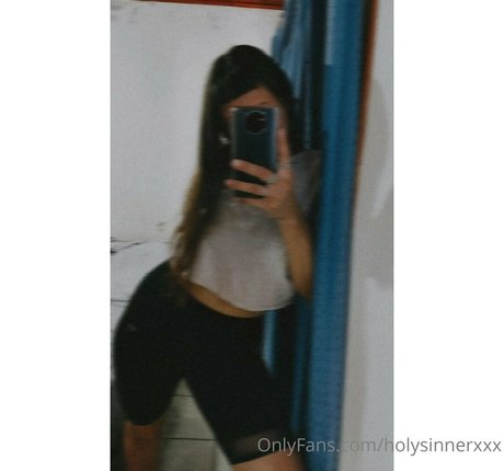 holysinnerxxx ポルノスター アート ギャラリー