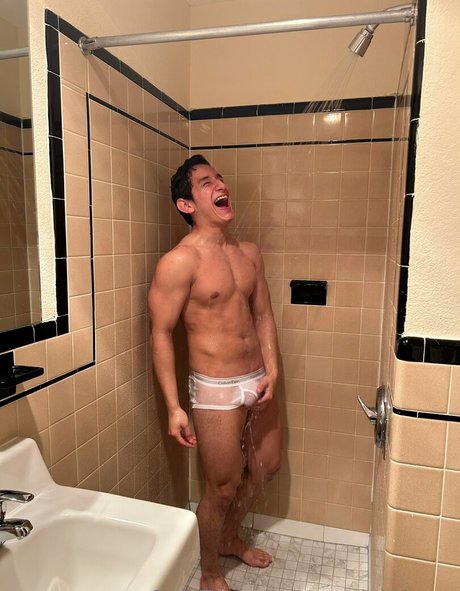 pandas lover セクシーモデル ギャラリー