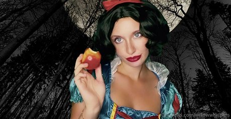 アーミーガールズオンリーファン アート裸 写真