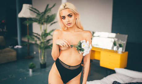 大学のOnlyFans 限定 画像