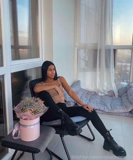 dayana wifey トップポルノスター 写真