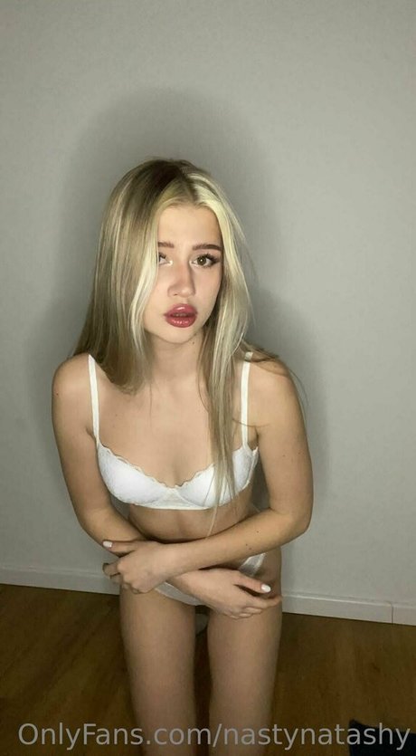 中出しアジア人OnlyFans ホットヌード 画像