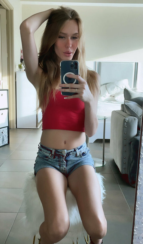 ブラック・ポーグ・オンリーファンズ ホットセクシー 写真