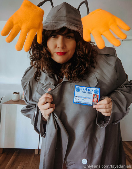 アジアの女性支配OnlyFans セクシーヌード 写真