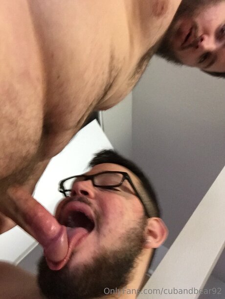 若いティーンのOnlyFans トップ アーカイブ