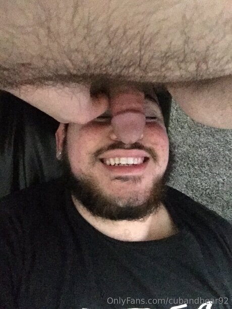 cubandbear92 ポルノスター 画像