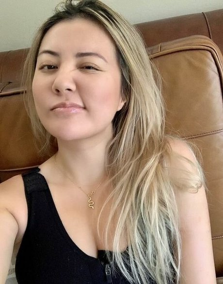 Gina Darling セクシーモデル ギャラリー