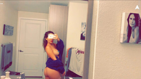 Dani Lanio ヌードモデル 写真