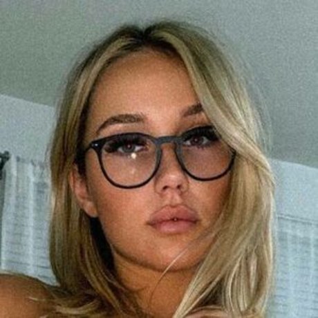 双子の姉妹OnlyFans ポルノ 画像