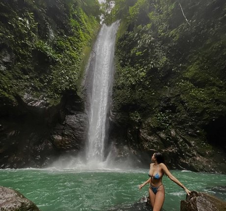 babyanza23 トップスター 写真