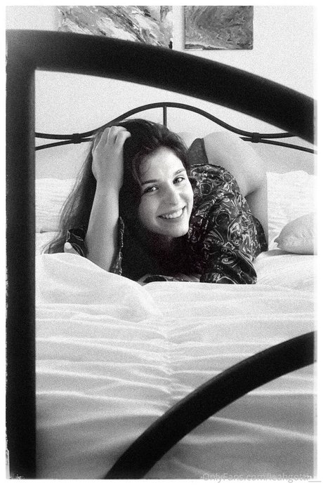 黒人ペニスOnlyFans アート裸 画像