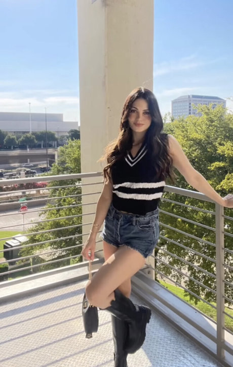 Fernanda Santini セクシーモデル 写真