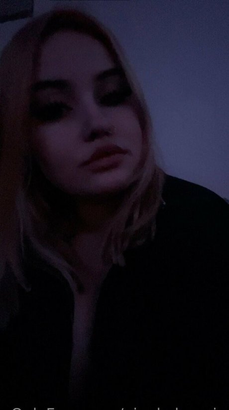 姉妹のOnlyFans 無料ポルノ 写真