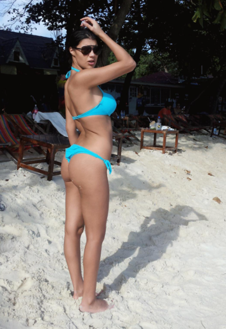 Andreea_ 裸のポルノスター 画像