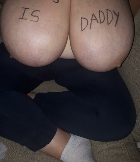 Gigantits 裸のモデル 画像