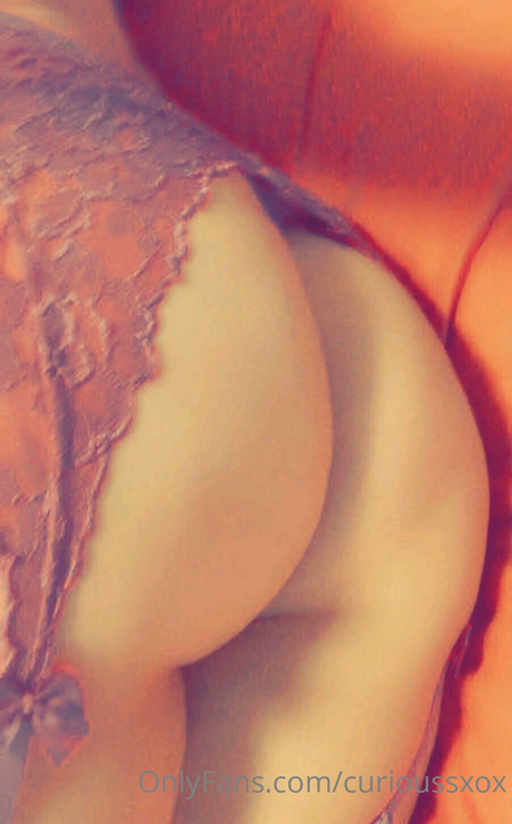 Curioussxox セクシーモデル 画像