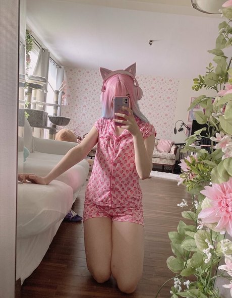 Hirariann スター 裸 写真