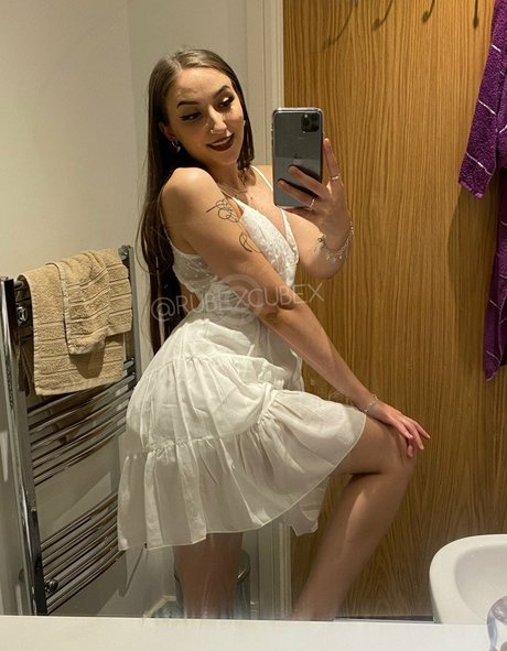 肉厚マンコOnlyFans ホットポルノ 写真