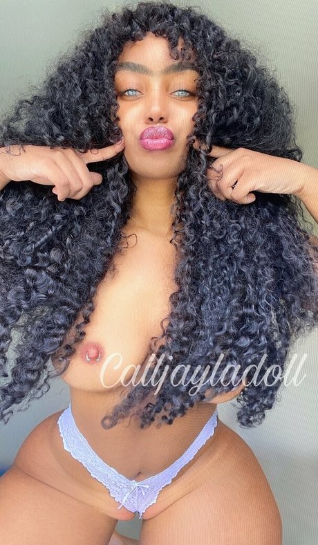 射精 顔射 OnlyFans 美しいヌード 写真