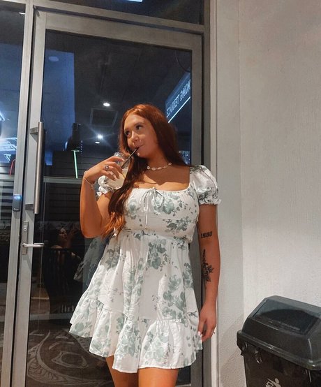 痩せたブロンドのOnlyFans 無料xxx ギャラリー